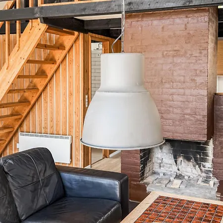 2 Bedroom Cozy In Dom wakacyjny *