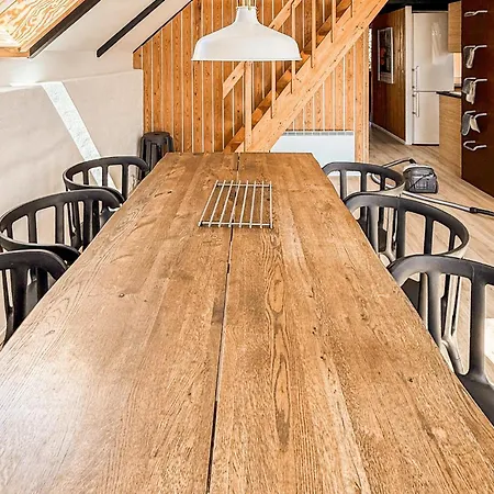 2 Bedroom Cozy In Dom wakacyjny