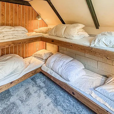 2 Bedroom Cozy In Dom wakacyjny Fur