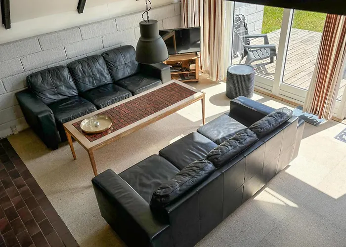 3 Bedroom Cozy In بيت للعطل